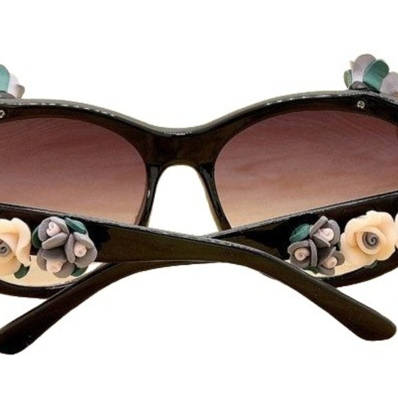 Retro Cat Eye Floral embellished Festival Sunglasses with UV protection lenses - Picture 6 of 6